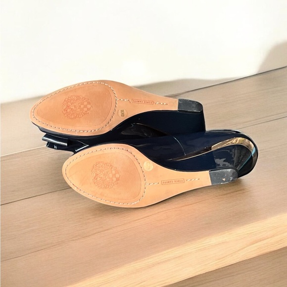 Vince Camuto Patent Leather Blue Wedges with Bow Size 8 1/2. - Picture 5 of 5